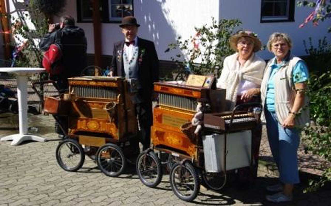 2010-09-04-dorffest-04