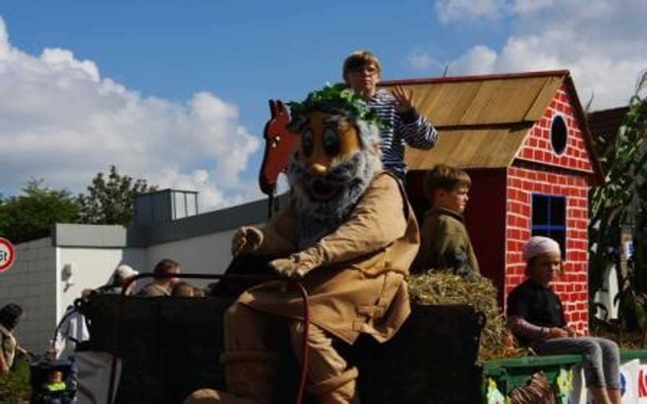2010-09-05-dorffest-041