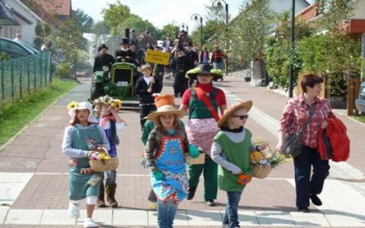 2010-09-05-dorffest-092